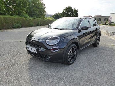 Fiat 600 Hybrid 100 6-Gang eDCT bei RENATE LEITHNER E. U. in Wien